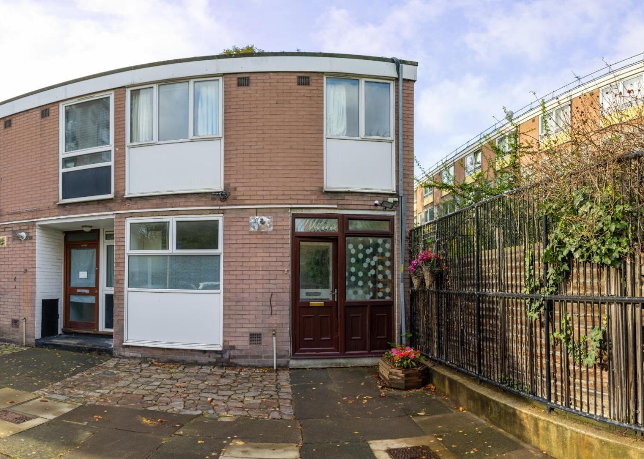 London - 4 Bed - Sleeps 8 - Garden - Pet Friendlyヴィラ エクステリア 写真