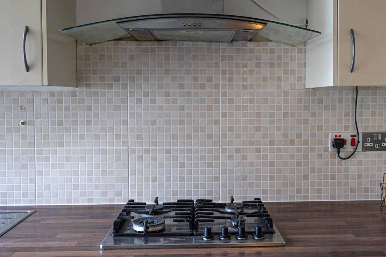 London - 4 Bed - Sleeps 8 - Garden - Pet Friendlyヴィラ エクステリア 写真